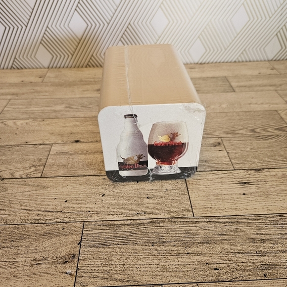 Gulden Draak Coasters Set of 100 New in Package Bar Coasters Disposable Coasters - Picture 1 of 4